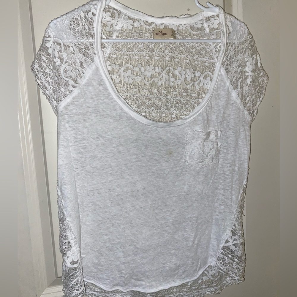 HOLLISTER lacy back t shirt